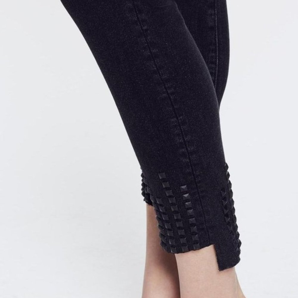 MOTHER Stunner Ankle Zip Wrong Side of the Tracks
